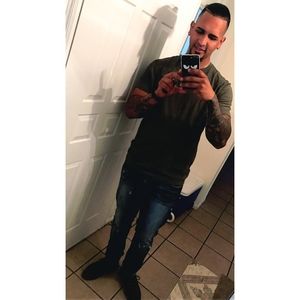 Meet your Posher, Edwin